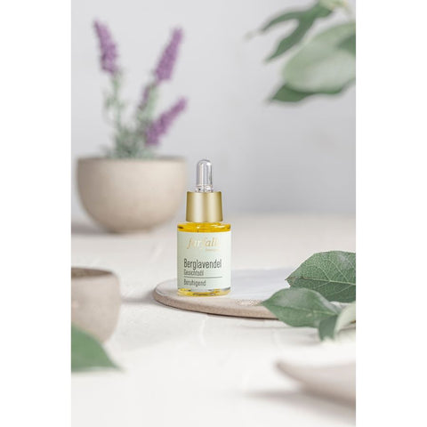 Farfalla Gesichtsöl Berglavendel, beruhigend Bio 15ml